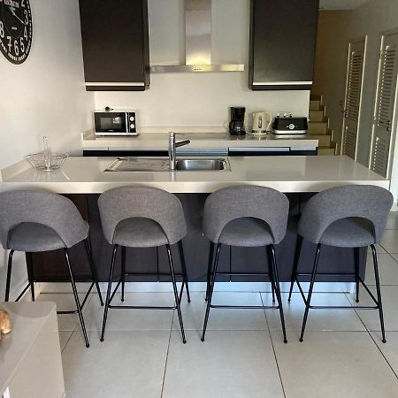 Modern 2 Bed Apartment Вале-до-Лобо Экстерьер фото